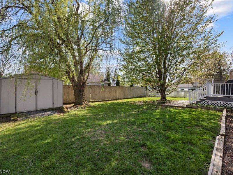 2327 Stonepath Street, Lorain, OH 44052 Photo 39