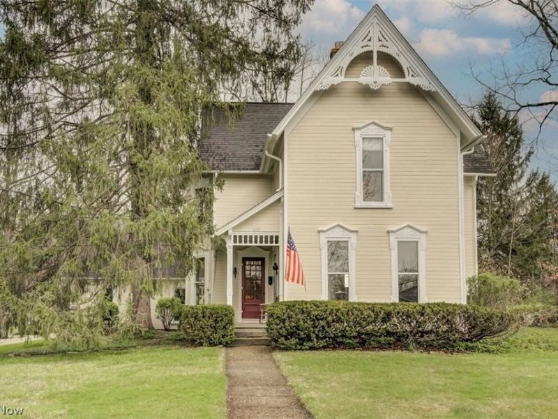 177 S Main Street, Chagrin Falls, OH 44022 Photo 4