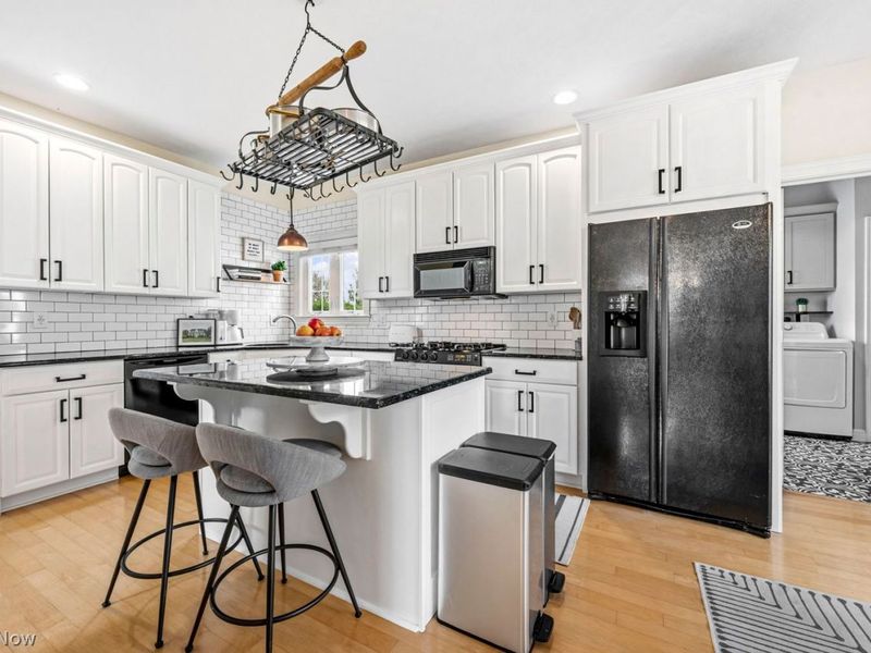 6084 Nicholson Drive, Hudson, OH 44236 Photo 11