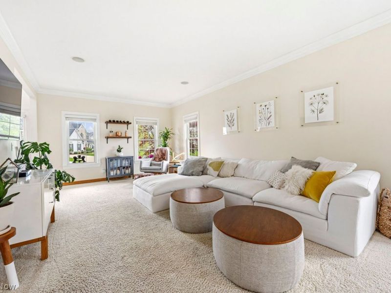 6084 Nicholson Drive, Hudson, OH 44236 Photo 8