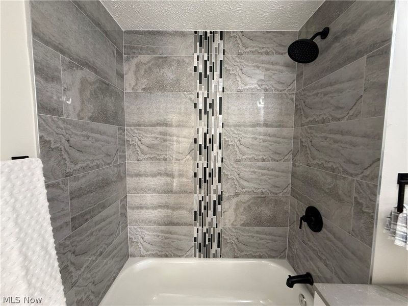 9911 Gambier Avenue, Cleveland, OH 44102 Photo 15