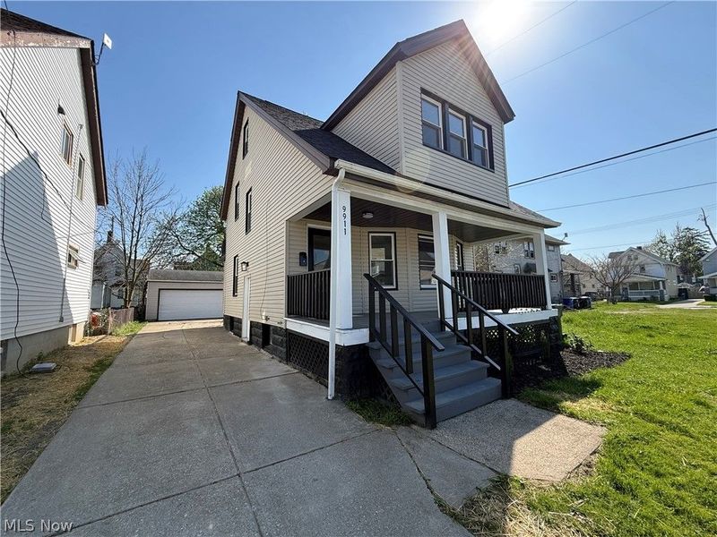 9911 Gambier Avenue, Cleveland, OH 44102 Photo 2