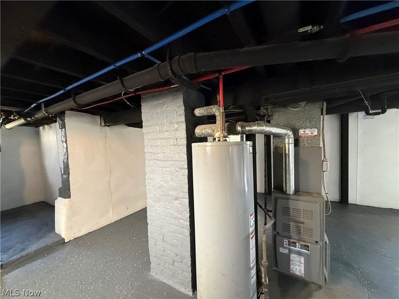 9911 Gambier Avenue, Cleveland, OH 44102 Photo 23