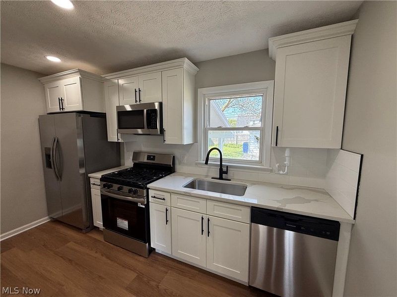 13722 Courtland Avenue, Cleveland, OH 44111 Photo 7