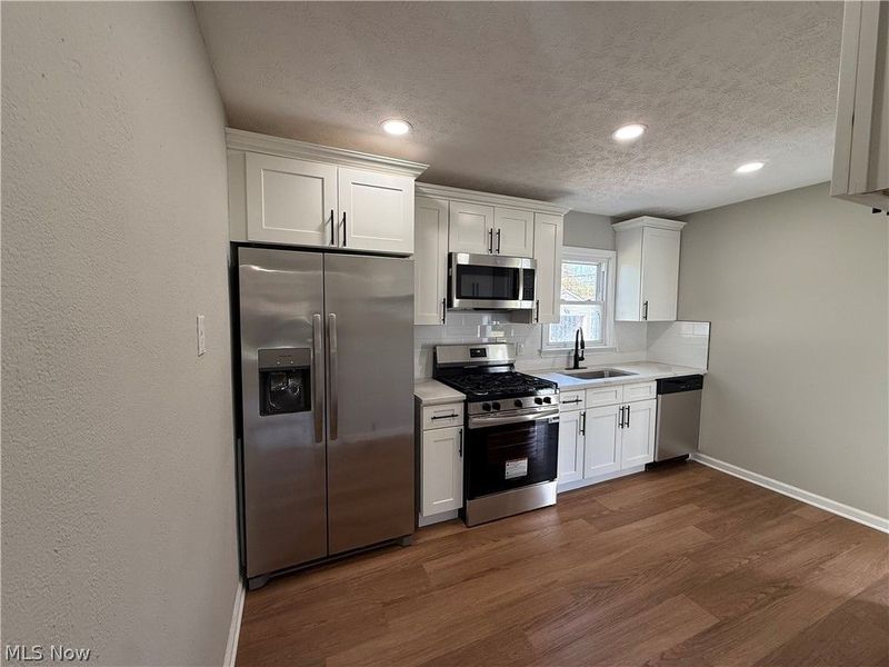 13722 Courtland Avenue, Cleveland, OH 44111 Photo 9