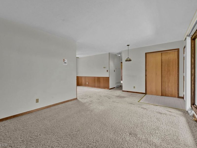 4330 E Wallings Road, Broadview Heights, OH 44147 Photo 7