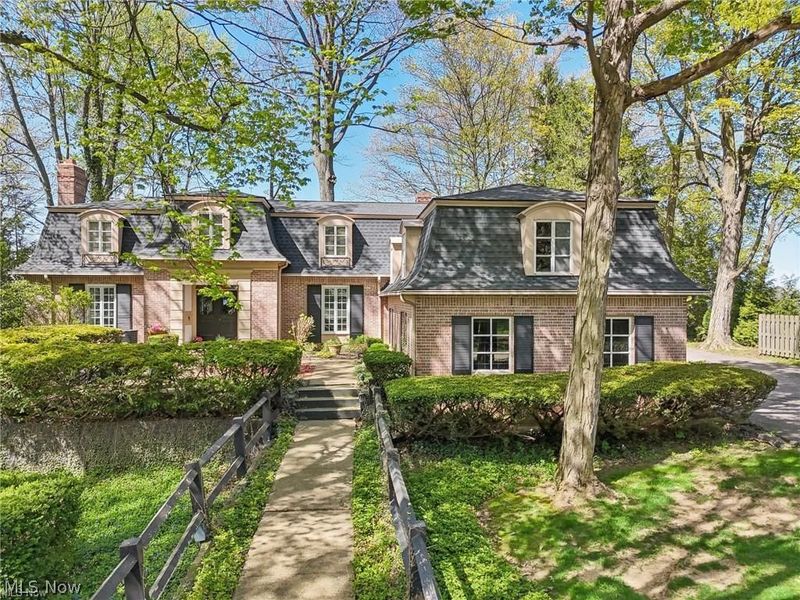 22100 Lake Road, Rocky River, OH 44116 Photo 1