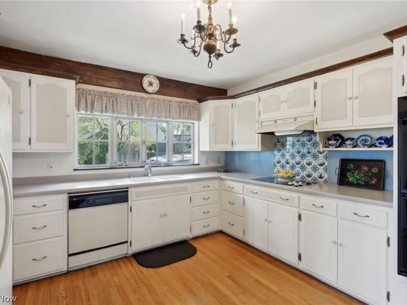 22100 Lake Road, Rocky River, OH 44116 Photo 17