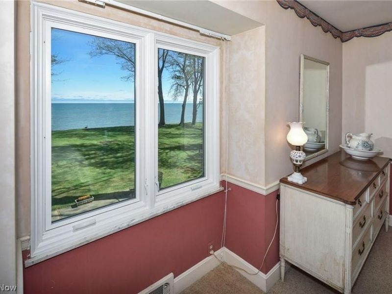 22100 Lake Road, Rocky River, OH 44116 Photo 24