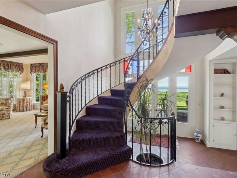 22100 Lake Road, Rocky River, OH 44116 Photo 3