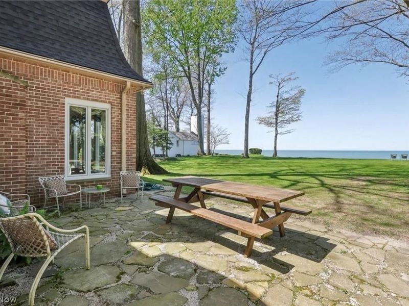 22100 Lake Road, Rocky River, OH 44116 Photo 36