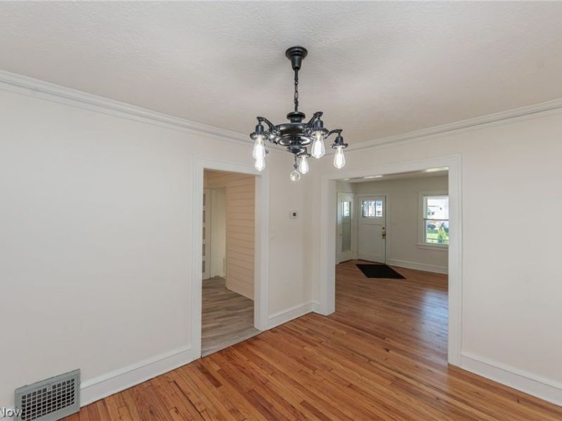 3656 W 127th Street, Cleveland, OH 44111 Photo 12