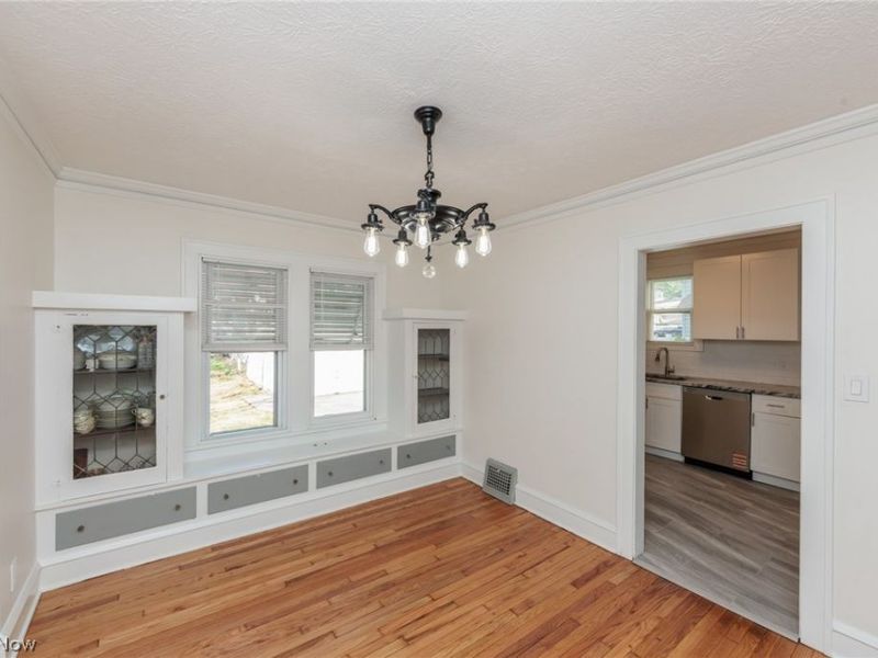 3656 W 127th Street, Cleveland, OH 44111 Photo 9