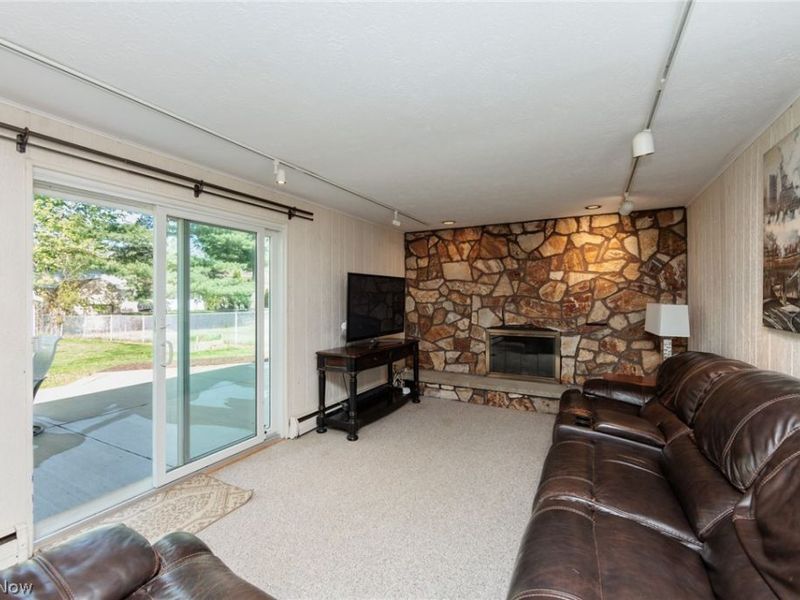 5058 Berkshire Drive, North Olmsted, OH 44070 Photo 22