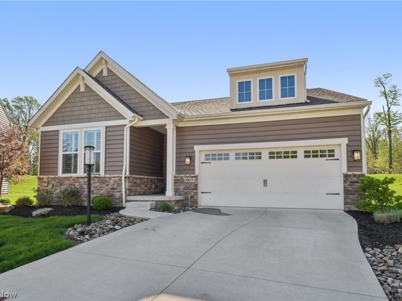 4677 Yellow Birch Circle, Westlake, OH 44145 Photo 2