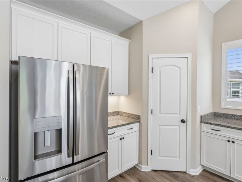 4677 Yellow Birch Circle, Westlake, OH 44145 Photo 22