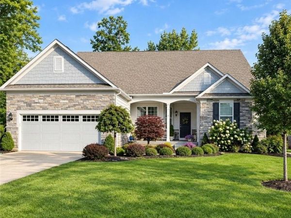 136 Brighton Drive, Aurora, OH 44202