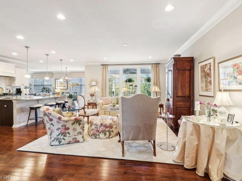 136 Brighton Drive, Aurora, OH 44202 Photo 10