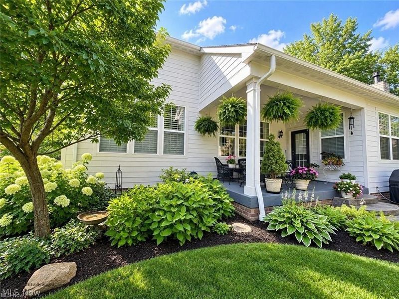 136 Brighton Drive, Aurora, OH 44202 Photo 12