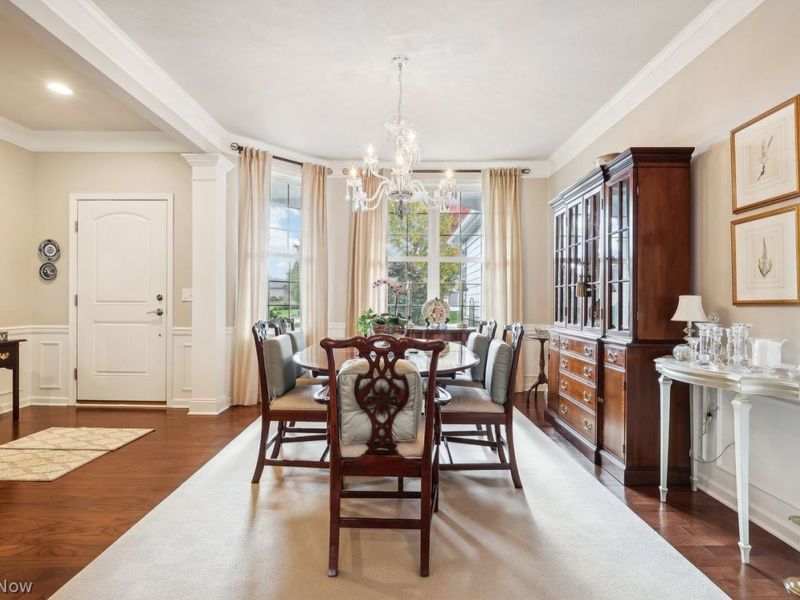 136 Brighton Drive, Aurora, OH 44202 Photo 7