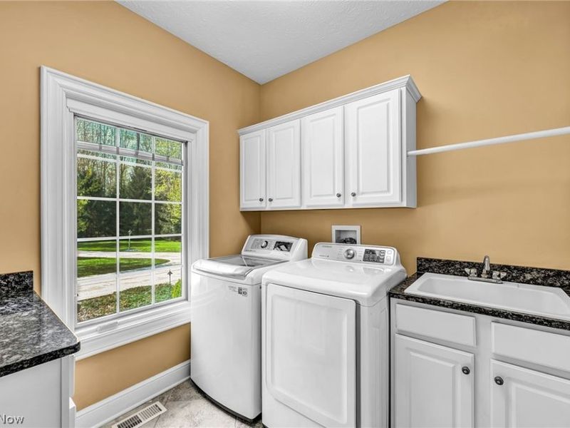 8365 Sanctuary Drive, Kirtland Hills, OH 44060 Photo 29