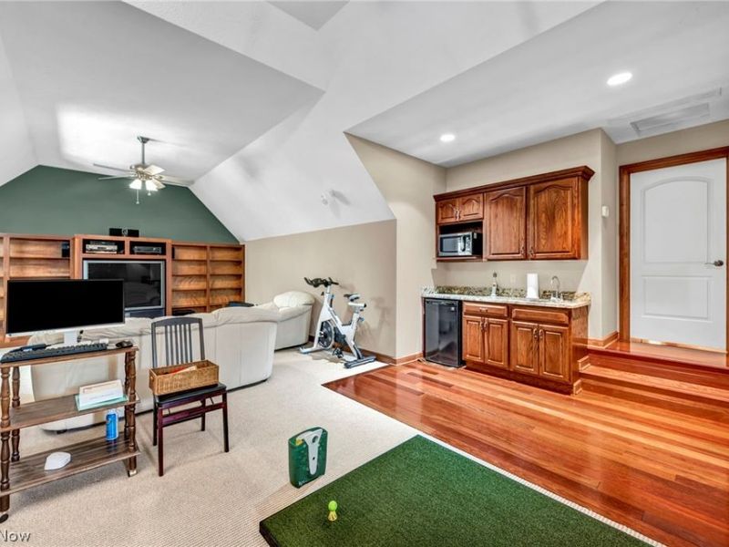 8365 Sanctuary Drive, Kirtland Hills, OH 44060 Photo 32