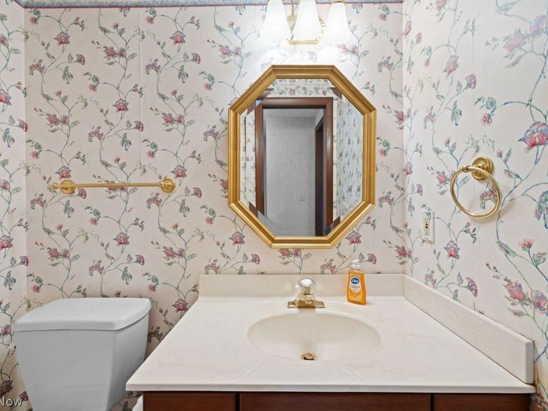 2250 Beechwood Drive, Westlake, OH 44145 Photo 18