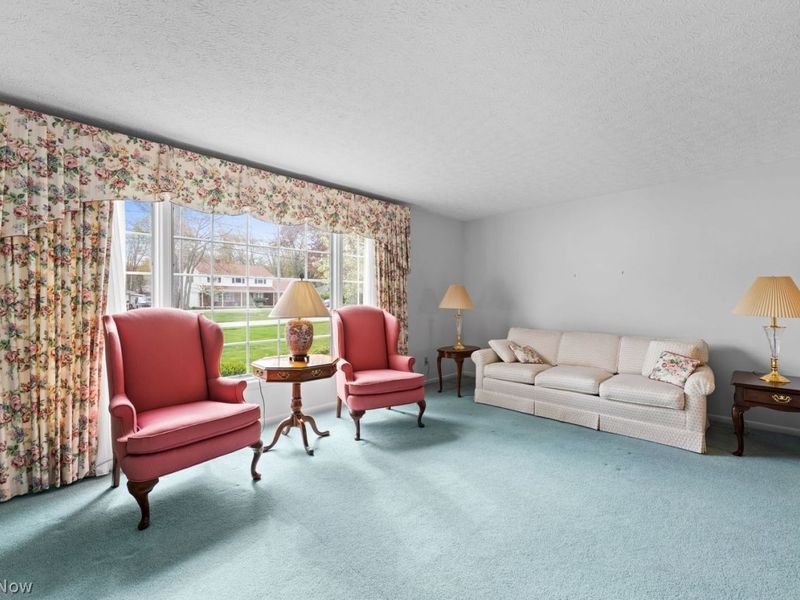 2250 Beechwood Drive, Westlake, OH 44145 Photo 4