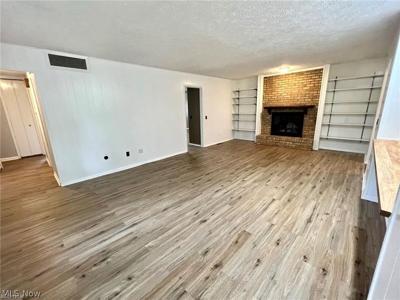 22410 Rock Creek Circle, Strongsville, OH 44149 Photo 16