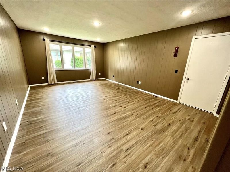 22410 Rock Creek Circle, Strongsville, OH 44149 Photo 19