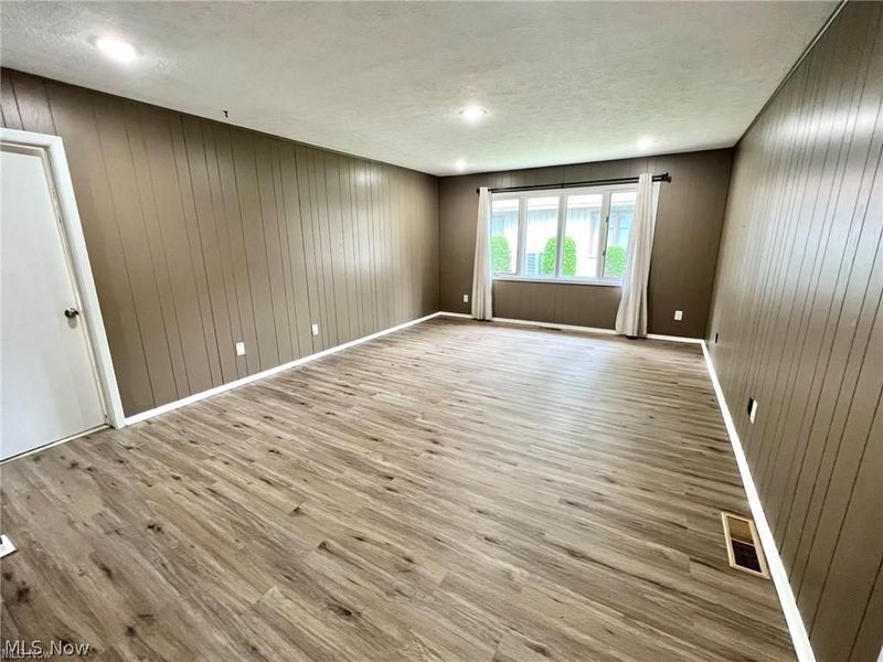 22410 Rock Creek Circle, Strongsville, OH 44149 Photo 20