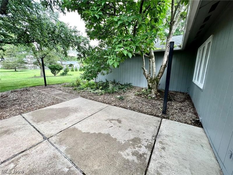 22410 Rock Creek Circle, Strongsville, OH 44149 Photo 30