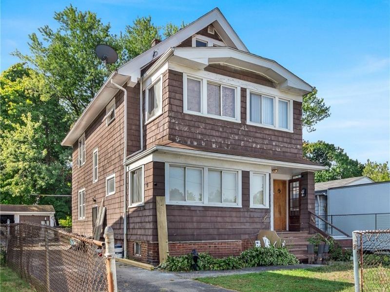 13410 Kelso Avenue, Cleveland, OH 44110 Photo 2