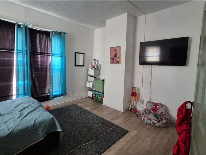 7202 Harvard Avenue, Cleveland, OH 44105 Photo 8
