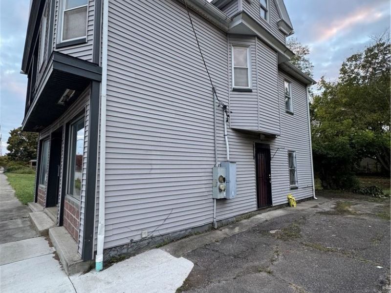 7210 Central Avenue, Cleveland, OH 44104 Photo 4