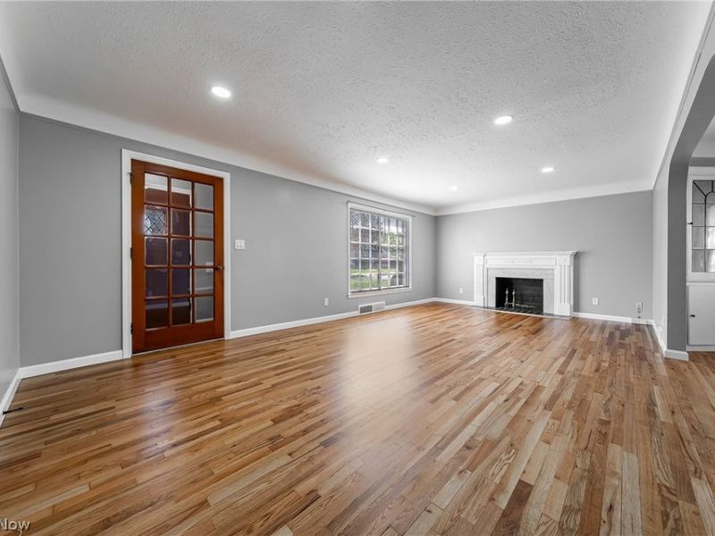 1384 Argonne Road, South Euclid, OH 44121 Photo 2