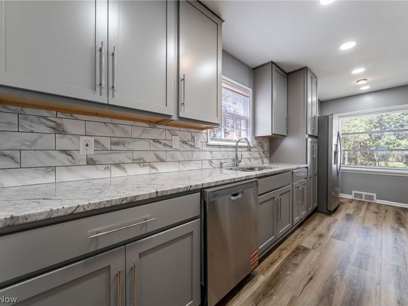 1384 Argonne Road, South Euclid, OH 44121 Photo 6