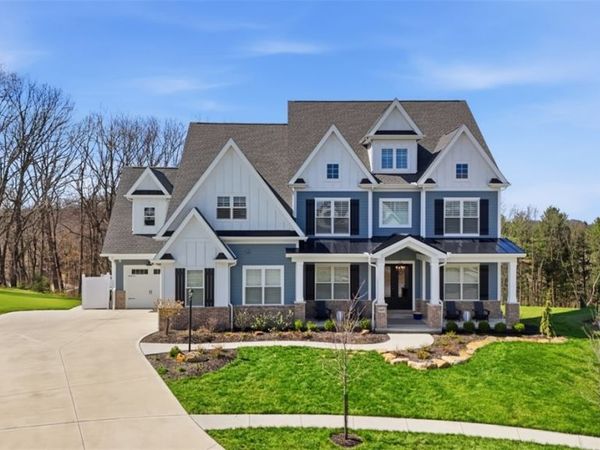 169 Sequoia Ln, Cranberry Twp, PA 16066