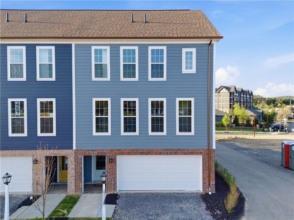 227 Oliver Way , Cranberry Twp, PA 16066