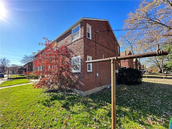 201 Elm St, Unit 15A, Pittsburgh, PA 15225