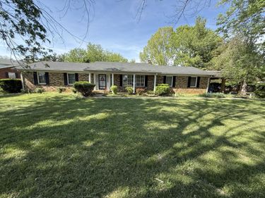 72 Military Road, Somerset, KY 42503