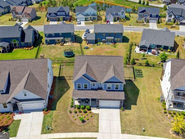 572 Redfish Way, Hoschton, GA 30548