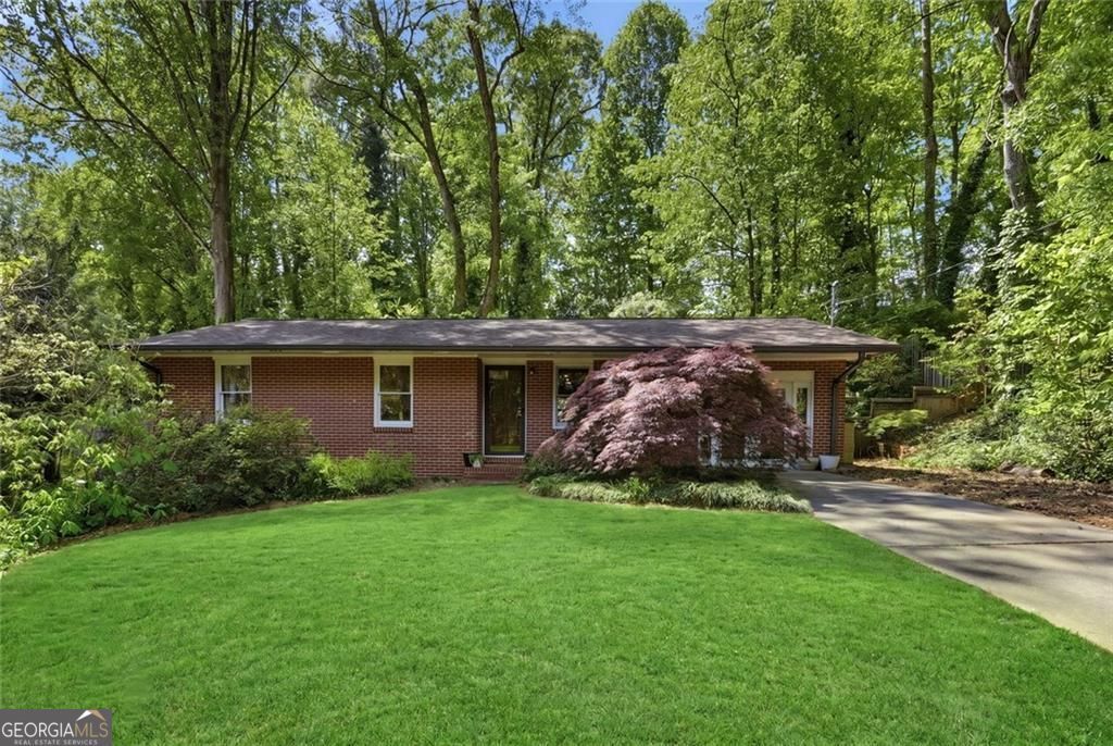 744 Bonnie Dell Drive, Marietta, GA 30062 Main Photo