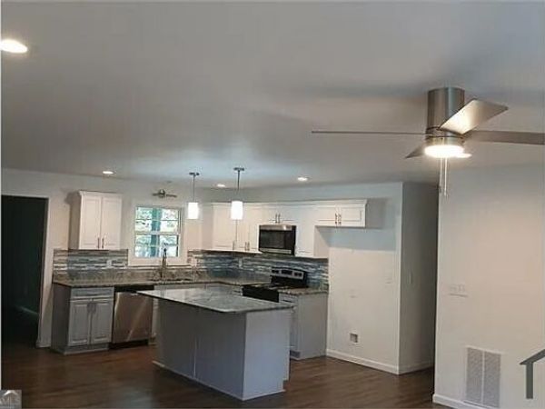 5712 Attucks Boulevard, Morrow, GA 30260