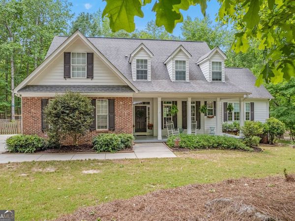 15 Cove Crossing, Newnan, GA 30263