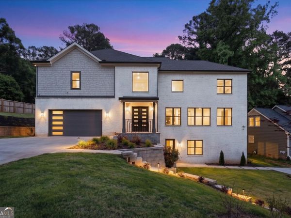 4842 Sturbridge Crescent NE, Roswell, GA 30075