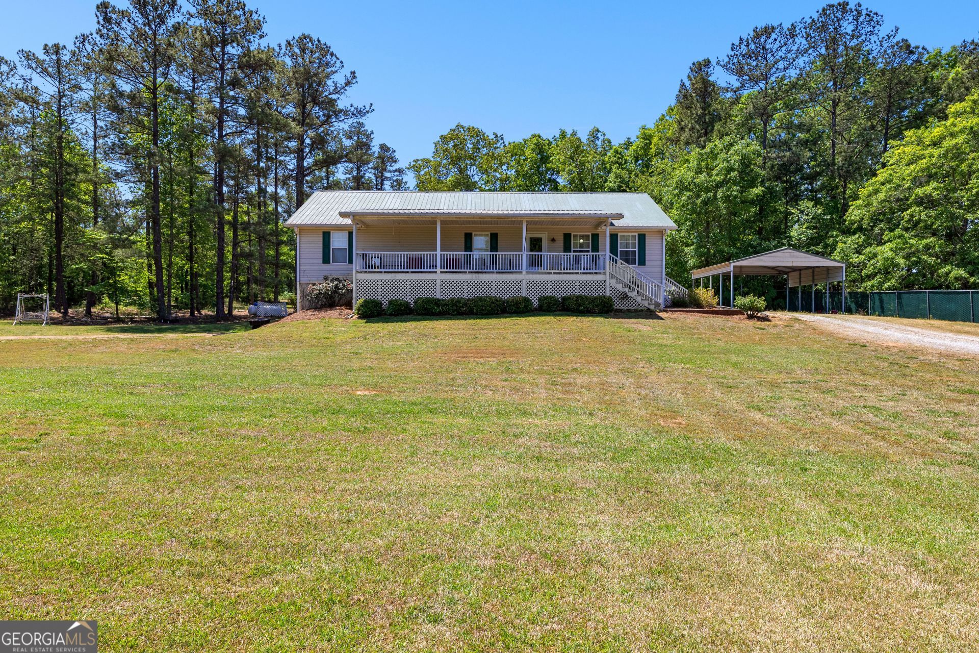 731 Little New York Road, Whitesburg, GA 30185 Main Photo