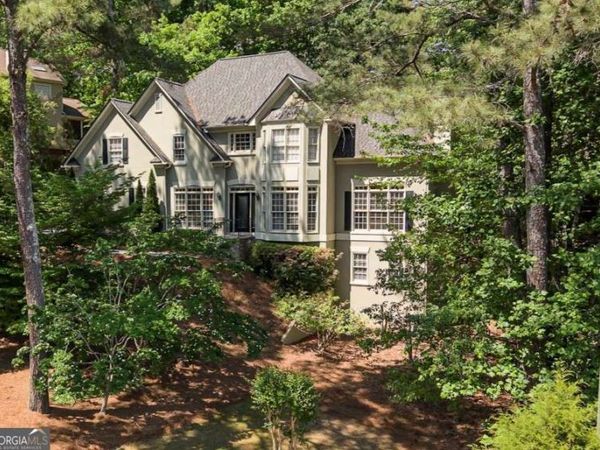 1308 Amberwood Drive, Woodstock, GA 30189