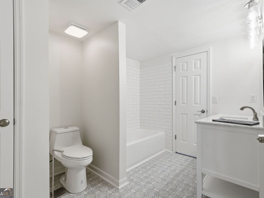 Property Image 60