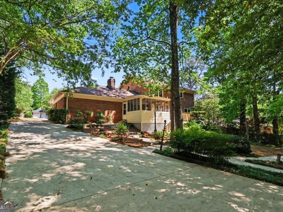 Property Image 37